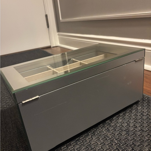 Mirrored Jewelry Box - Picture 7 of 8